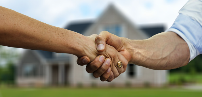 Benefits of Applying for a Legal Permit Before Building a Rooftop House